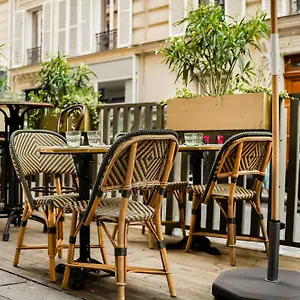 Eugenie 4* Paris